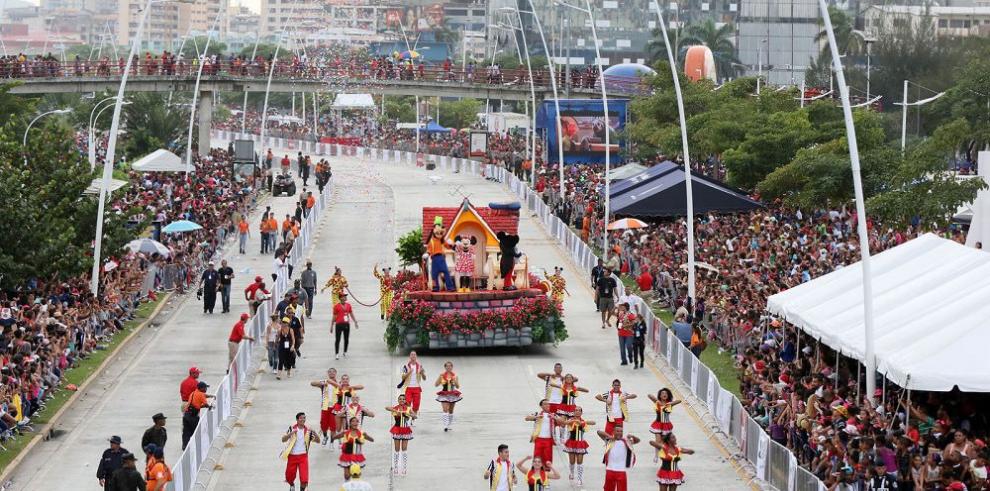 Featured image for “Alcaldía de Panamá presenta “Alumbra tu corazón y sueña con ilusión””