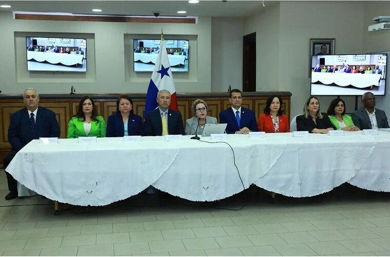 Noticia Radio Panamá | Por unanimidad declaran inconstitucional el contrato minero