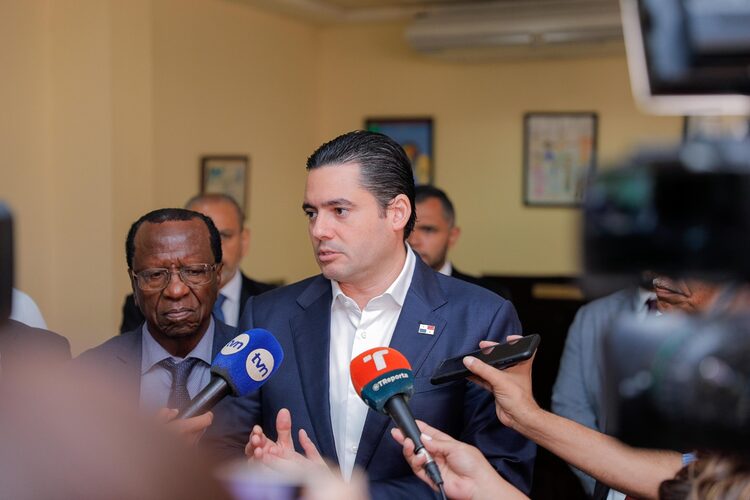 Featured image for “Gaby Carrizo liderará un gobierno de orden y desarrollo”