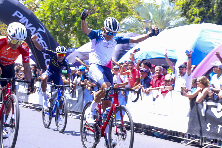 Noticia Radio Panamá | Franklin Archibold gana la Vuelta a Chiriquí