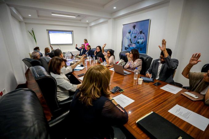 Featured image for “Mesa Técnica de Medicamentos inicia reuniones para reglamentación de ley recientemente aprobada”