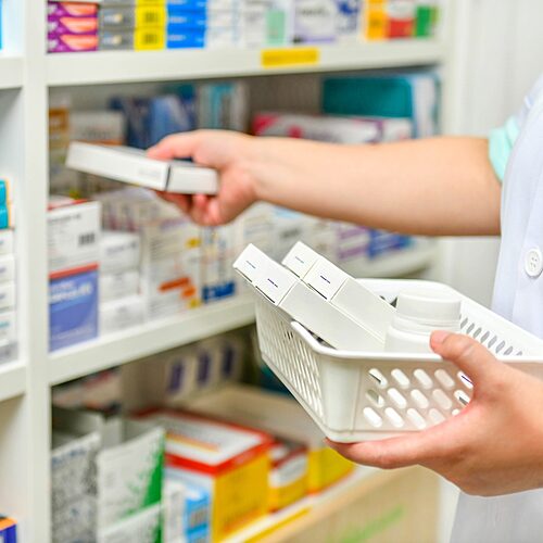 Featured image for “Aprueban ley 1007 en busca de reducir los precios de los medicamentos hasta un 30%”