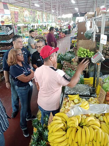 Noticia Radio Panamá | Acodeco realiza operativo sorpresa en el Merca Panamá