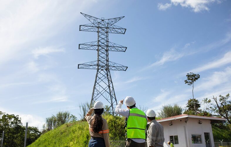 Noticia Radio Panamá | “Listo pliego de cargos para licitación de Potencia y Energía a largo plazo”
