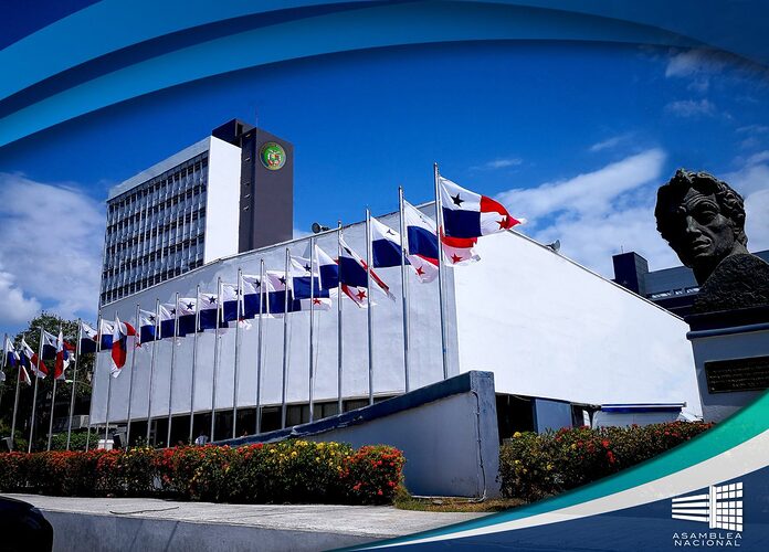 Noticia Radio Panamá | Empresa de distribución eléctrica deberá pagar $400 por daños de equipos a la Asamblea Nacional