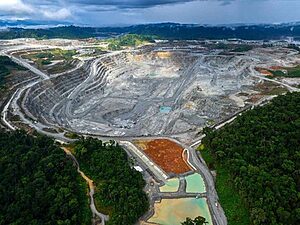 Noticias Radio Panamá | “MICI envia invitación formal a candidatos presidenciales para hablar sobre avances en el cierre de la mina Cobre Panamá”