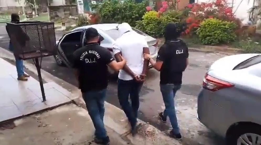 Noticia Radio Panamá | “Caen personas que extorsionaban a ingenieros de obras para tomar control de proyectos en Panamá Este”
