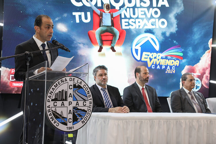 Featured image for “CAPAC proyecta $130 millones en hipotecas en Expo Vivienda 2024”