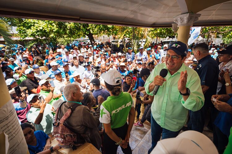 Noticia Radio Panamá | «En esta elección debe ganar la decencia y no la corrupción» asegura Martín Torrijos