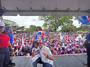 Noticias Radio Panamá | “Gaby Carrizo rompe récord, ha visitado a más de 300 mil familias y se ha reunido con cerca de 650 mil miembros”