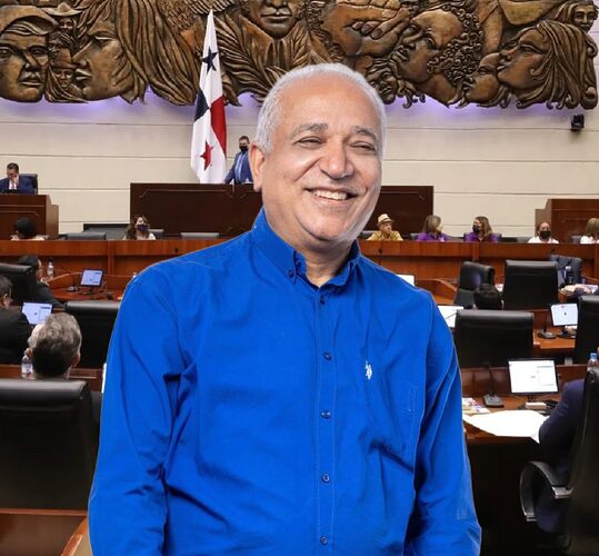 Noticia Radio Panamá | Camacho: «Vamos a buscar oportunidades, progreso y crecimiento económico para todos»