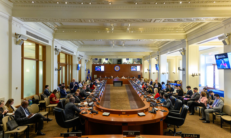 “Consejo Permanente de la OEA recibe manual para Misiones de Observación Electoral”