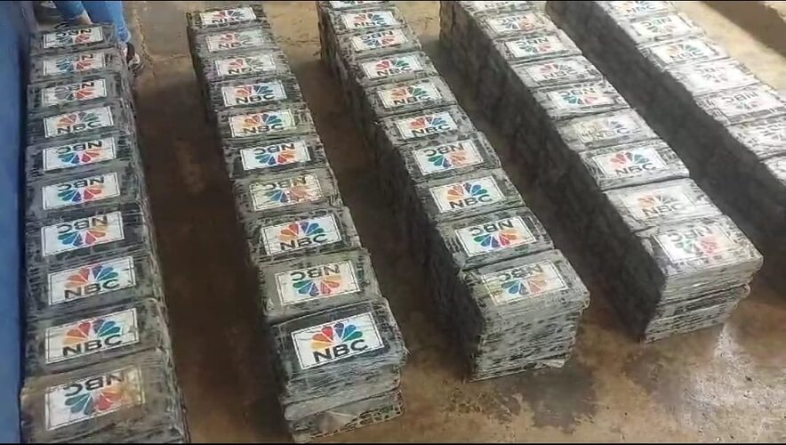 Noticia Radio Panamá | “Decomisan 250 paquetes de droga, un arma y municiones en Chiriquí”