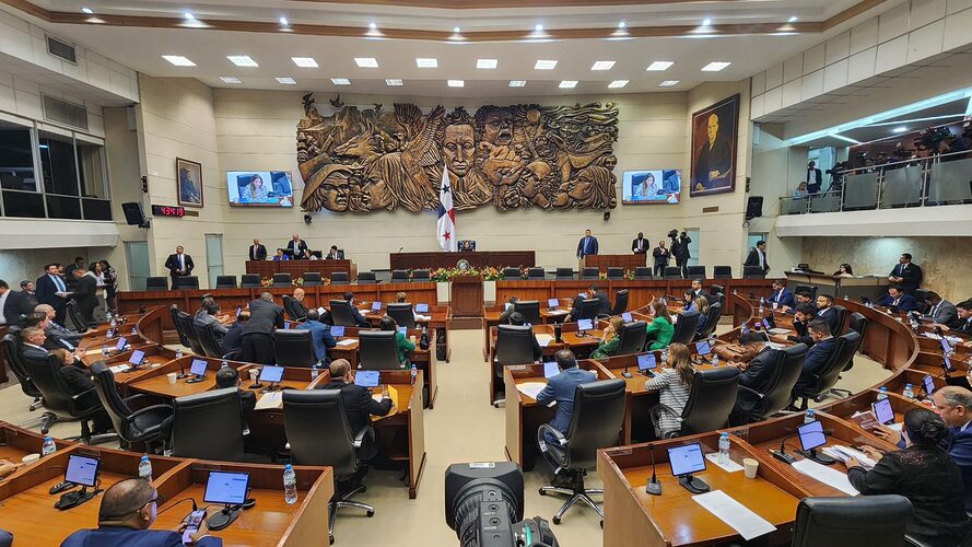 Noticia Radio Panamá | “Proponen cambios al reglamento interno de la Asamblea Nacional”