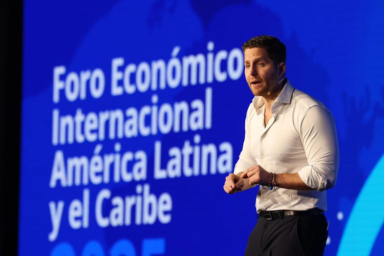 Noticia Radio Panamá | “Mayer Mizrachi propone un nuevo liderazgo en innovación y desarrollo para América Latina”