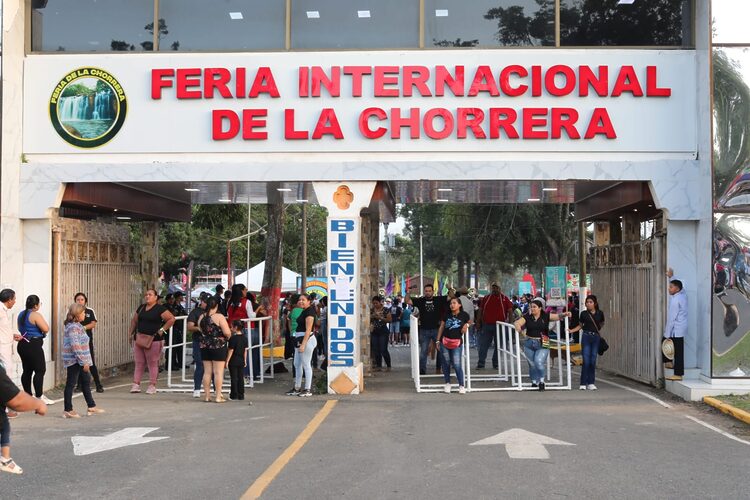 Noticia Radio Panamá | “Mi Cultura reafirma el compromiso con los artesanos en La Feria Internacional de la Chorrera”