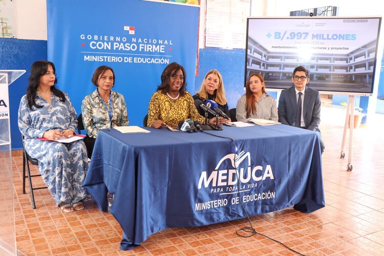 Noticia Radio Panamá | “Más de 997 millones de dólares destinará el Meduca para programas de mantenimiento, infraestructura y proyectos en 2025”